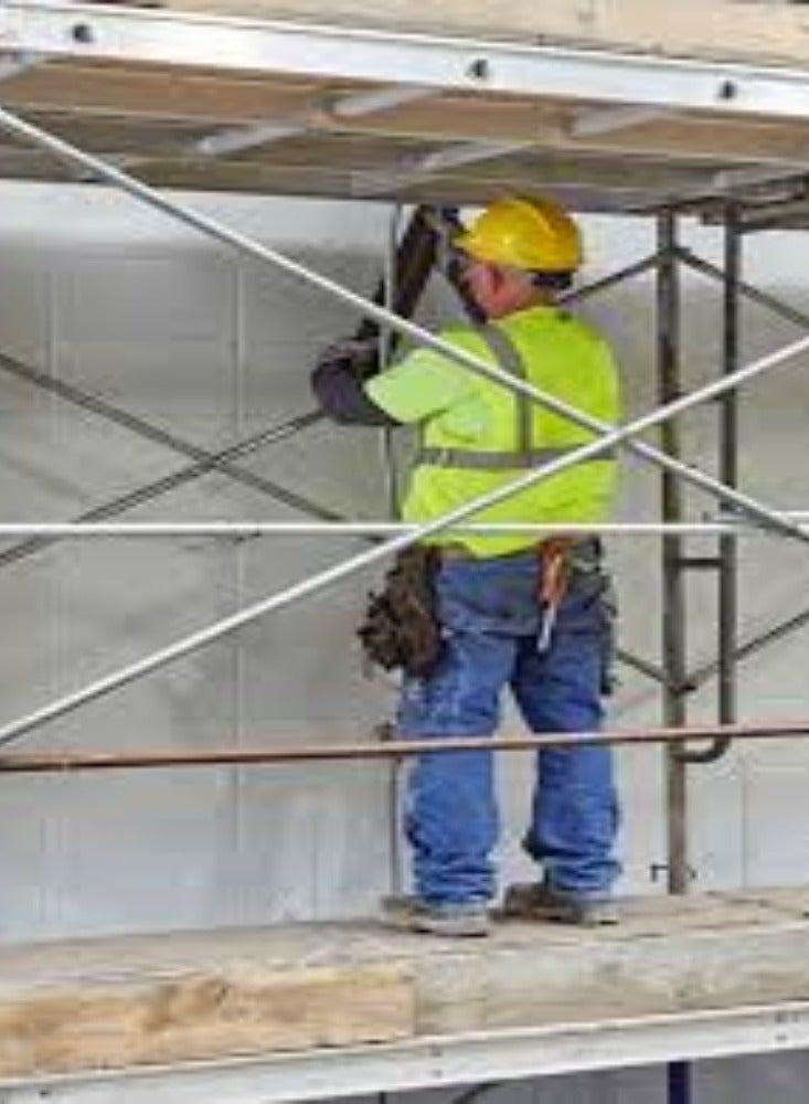 KNP scaffolding and construction tag weighing 150 grams is an essential safety and compliance tool used in construction and industrial environments. - Image 2