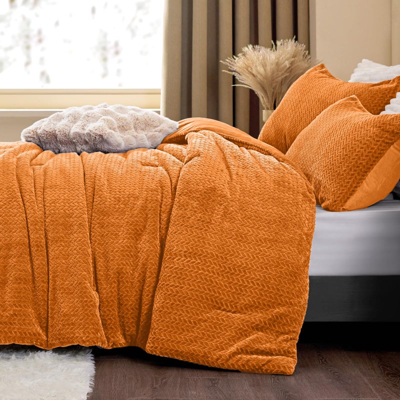 ChiXpace Flannel Fleece Queen Comforter Set - Furry Burnt Orange Leaves Pattern Faux Fur Bed Set, Winter Ultra Soft Fuzzy Comfort Set, Velvet Bedding Set for Bed with 2 Pillow Cases - Image 1