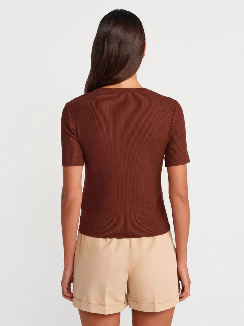 Dilvin DILVIN Ribbed Knit Button-Detail Blouse