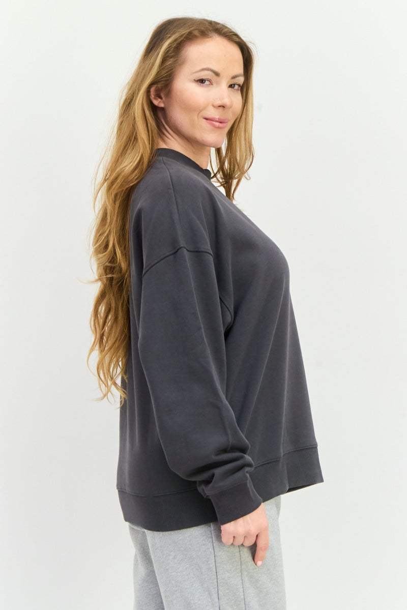 New Balance Women Sportswear Fit Long Sleeve Training Sweatshirt, Grey - Image 2