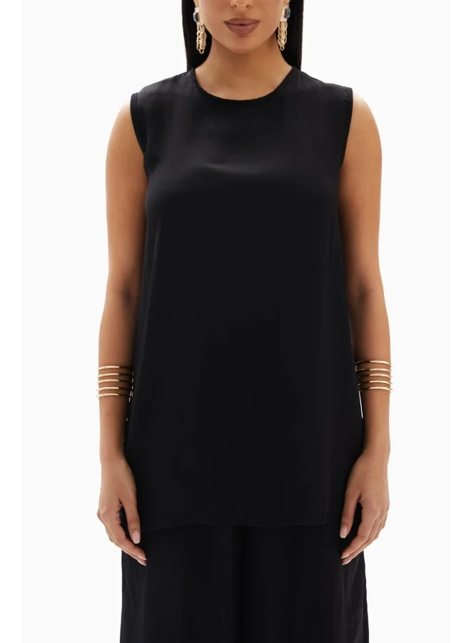 Wecre8 Black Sleeveless Plain Top