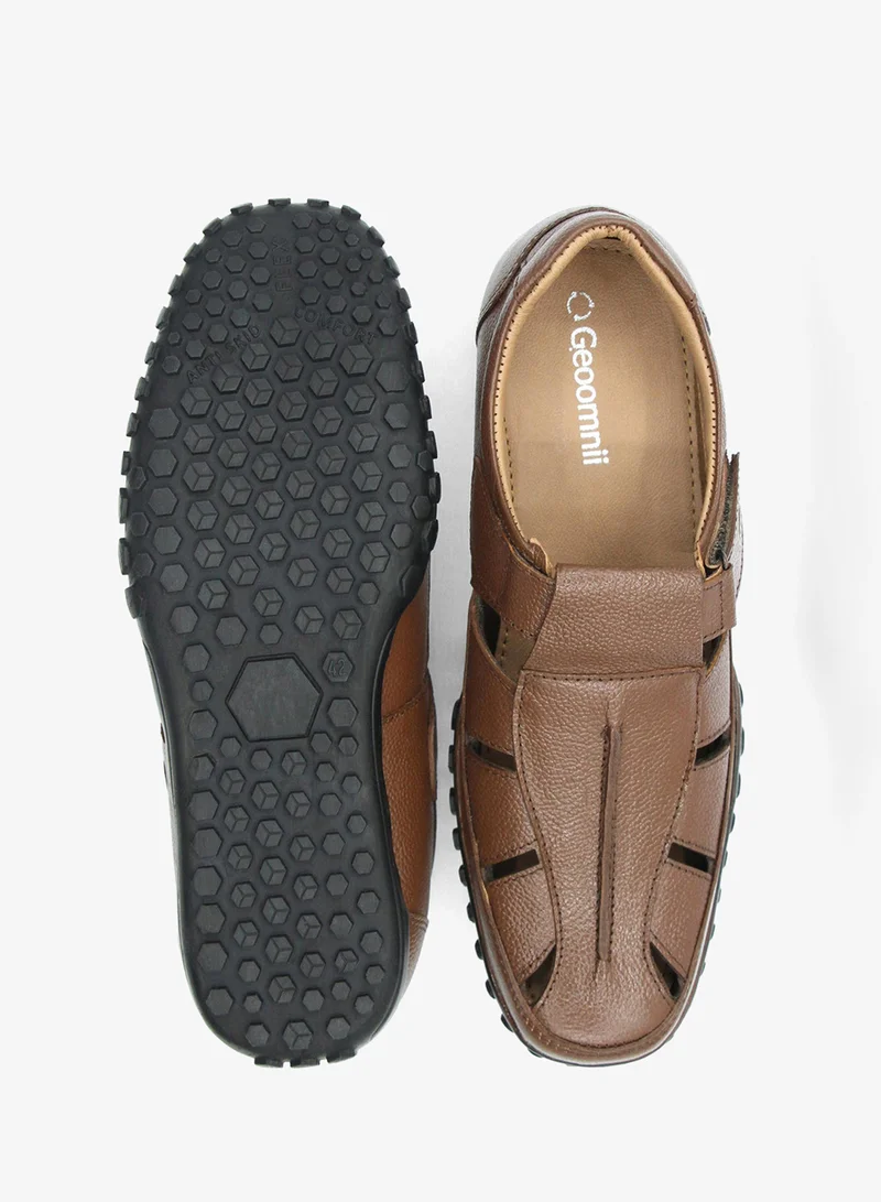 Geoomnii Brown Men’s Sandals – Comfortable Outdoor & Casual Wear with Adjustable Straps for Men | Best Price UAE