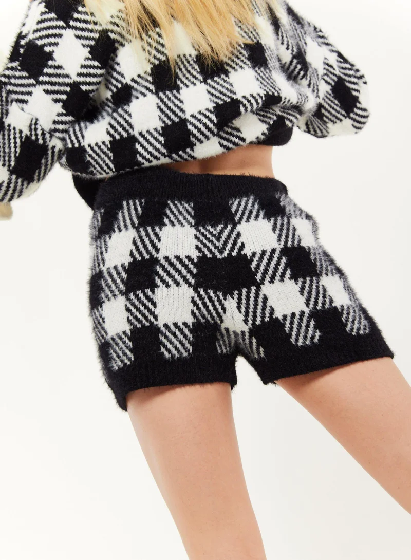 هاوس أوف هولاند شورت أسود وأبيض