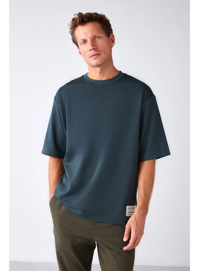 Grimelange Joel Men's 100% Organic Cotton Thick Fabric Special Texture Label Detailed Oversize Green T-shirt.