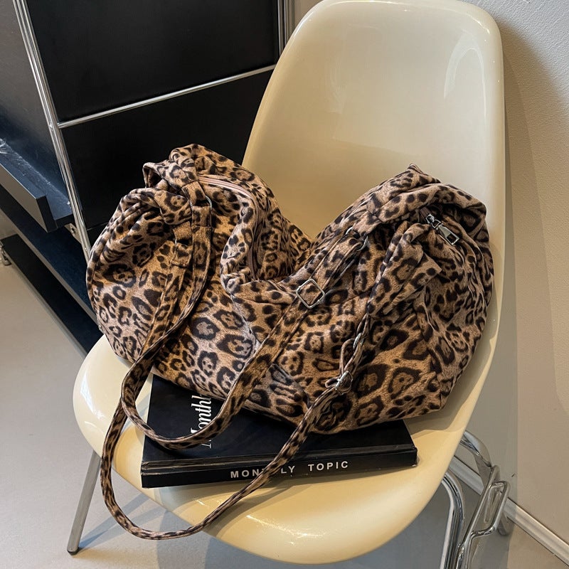 Simple Lazy Style Leopard Print Tote Bag New Women'S Armpit Bag Retro Large Capacity Temperament Niche Shoulder Bag - Image 5