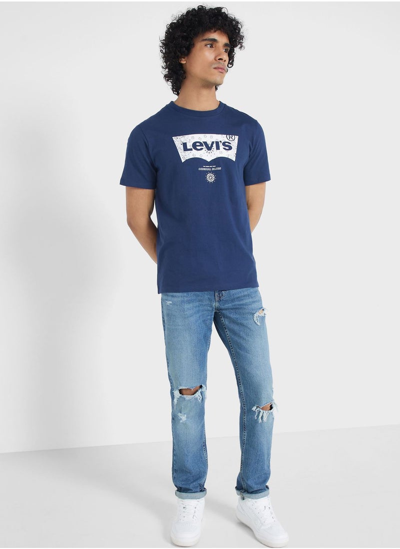 Levi's - Light Wash Relaxed Fit Jeans - Image 1