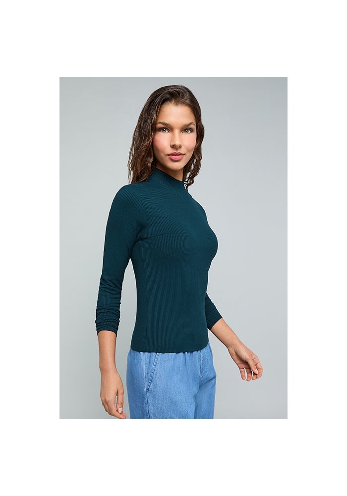 R&B Ribbed Top With High Neck and Long Sleeves - Image 4