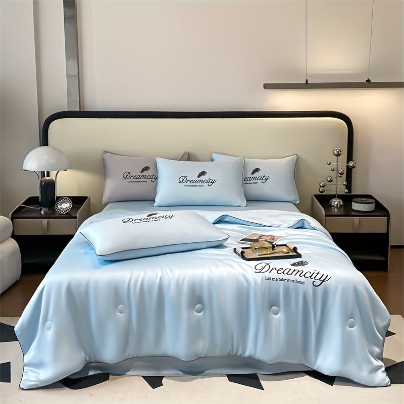 1 Ultra-soft Summer Cooling Quilt, 1 Summer Lightweight Quilt (pillowcases Not Included). Luxurious Cooling Ice Silky Fiber Fabric Embroidered Comfortable Air-conditioned Quilt. Multi-functional Cooling Summer Lightweight Quilt, Refreshing Thin Quilt - Image 1