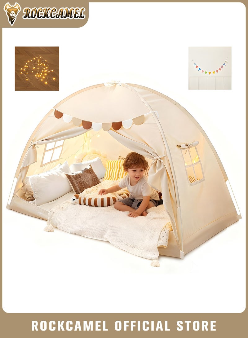 ROCKCAMEL خيمة لعب للأطفال، خيمة لعب داخلية كبيرة مع أضواء وأعلام، خيمة قلعة الأميرة للفتيات والأولاد، قلعة لعب للأطفال الصغار للقراءة والحصن وغرفة النوم والتخييم، هدية عطلة عيد الميلاد (194 × 98 × 120 سم، بيج) - Image 1