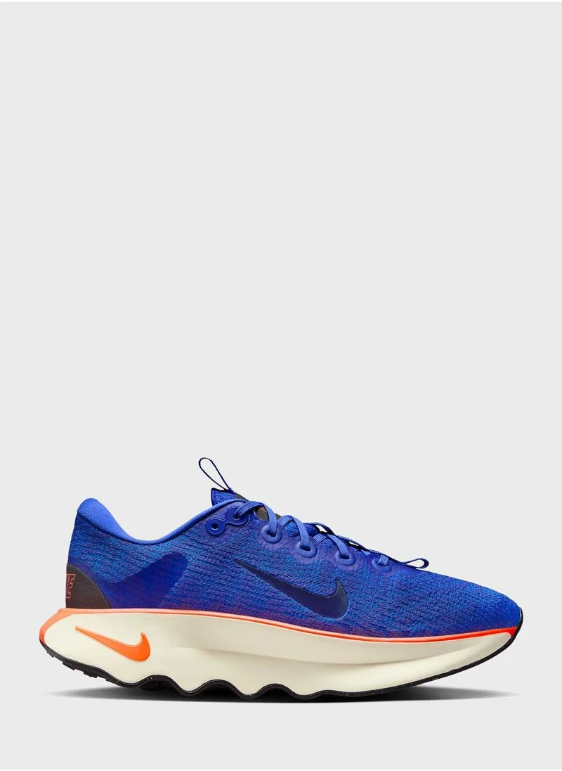 Nike Motiva