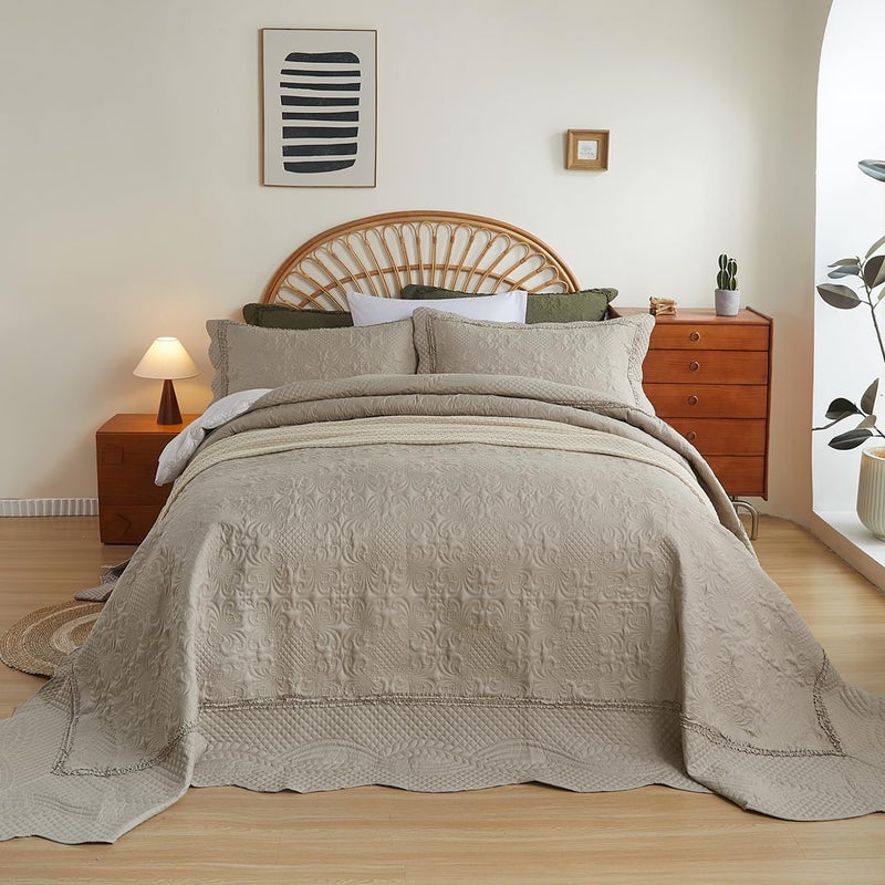 EVENHUG Oversized Quilts Set King Size 3 Piece Bedding Set Reversible Bedspread with 2 Pillow Shams Coverlet Lightweight Soft Bed Cover for All Season(120"X128",Beige Taupe) - Image 2