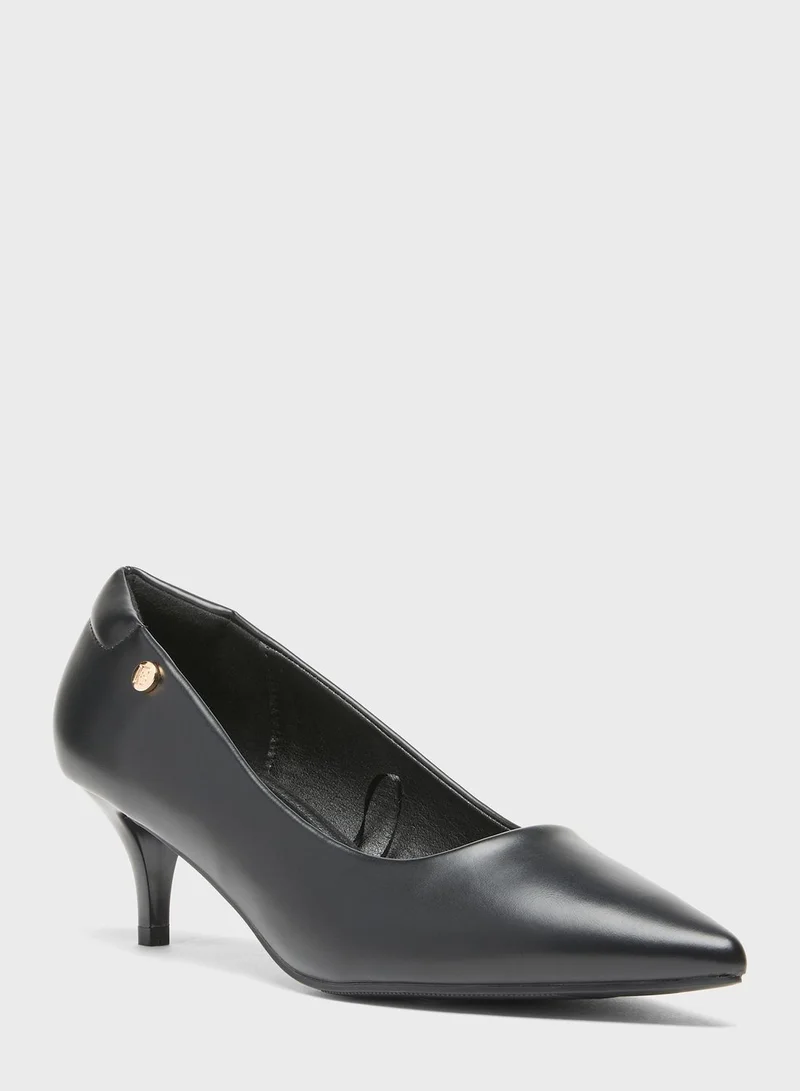 شو اكسبرس Pointed Toe Pumps