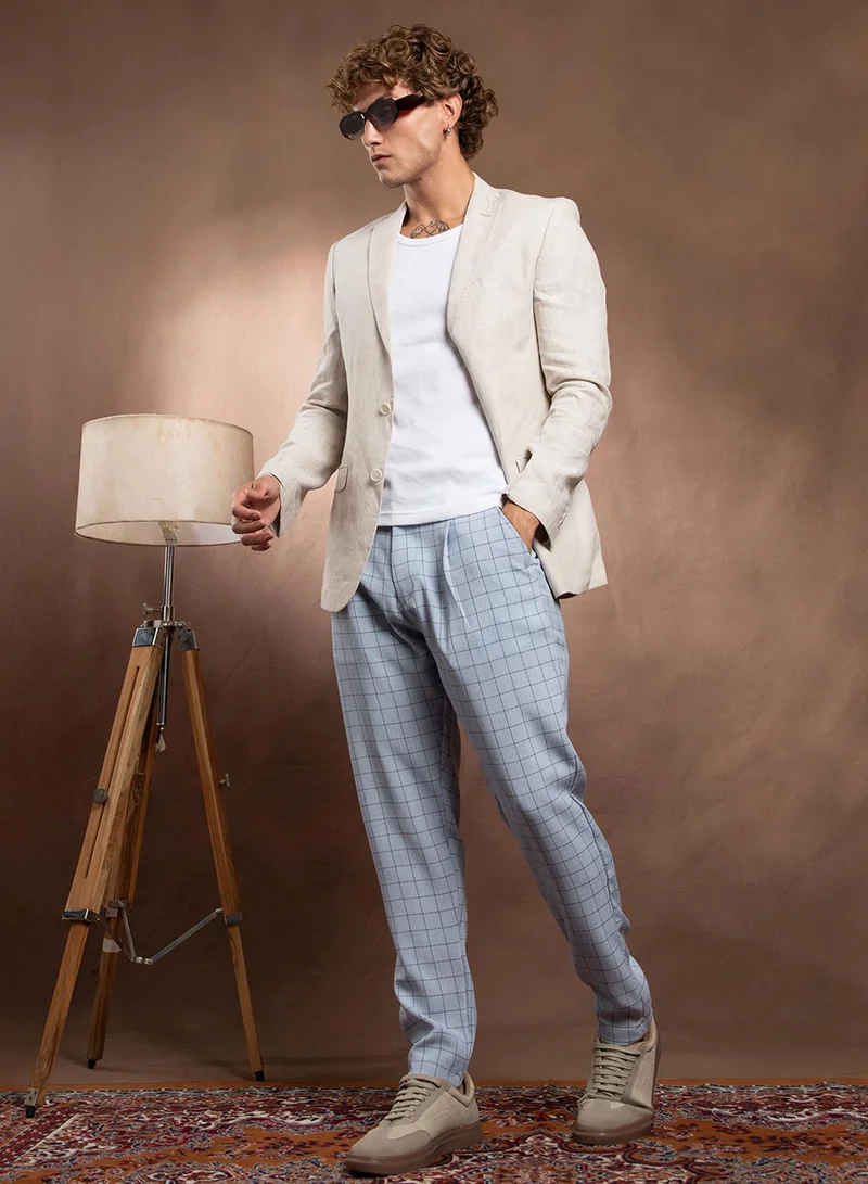 Campus Sutra Campus Sutra Men's Cloud Grey Graph Tailored Trousers For Casual Wear | Mid-Rise | Regular Fit | Button Closure | Trousers Crafted With Comfort Fit For Everyday Wear