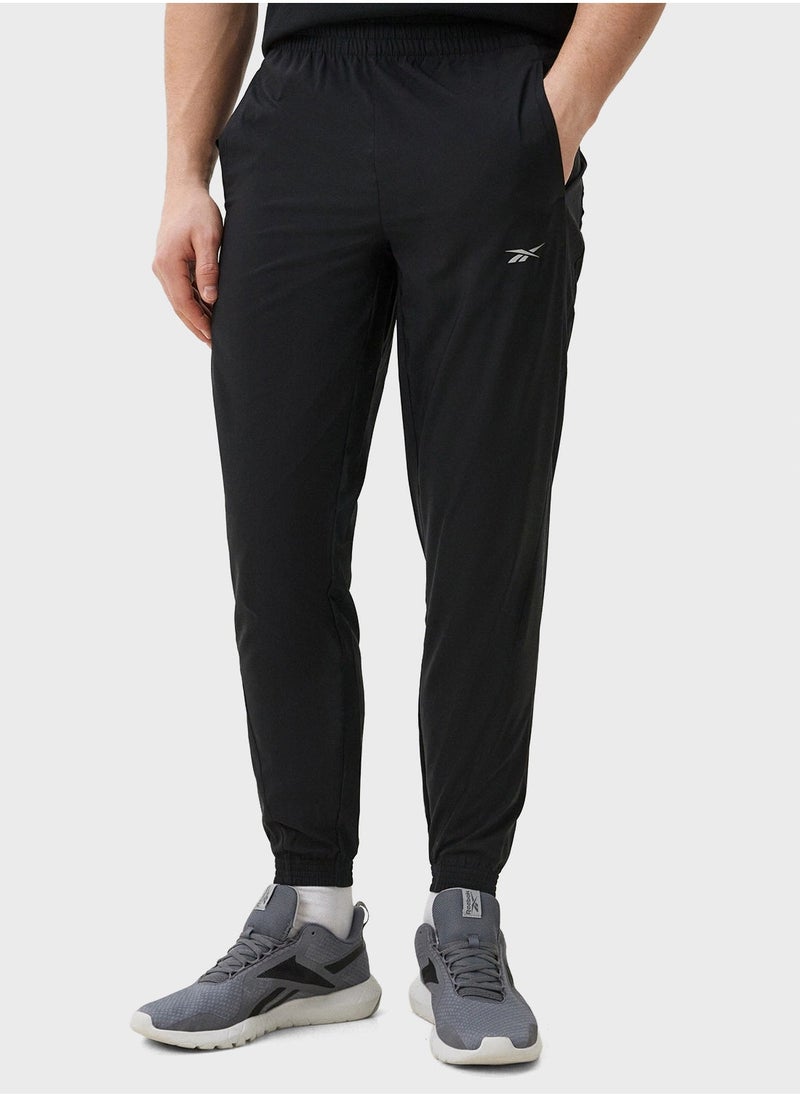 Essential Sweatpants - pzsku/ZA0CD77D34A3AFBA8508EZ/45/_/1726558822/f061566c-5f0b-4307-917e-082878c845e7