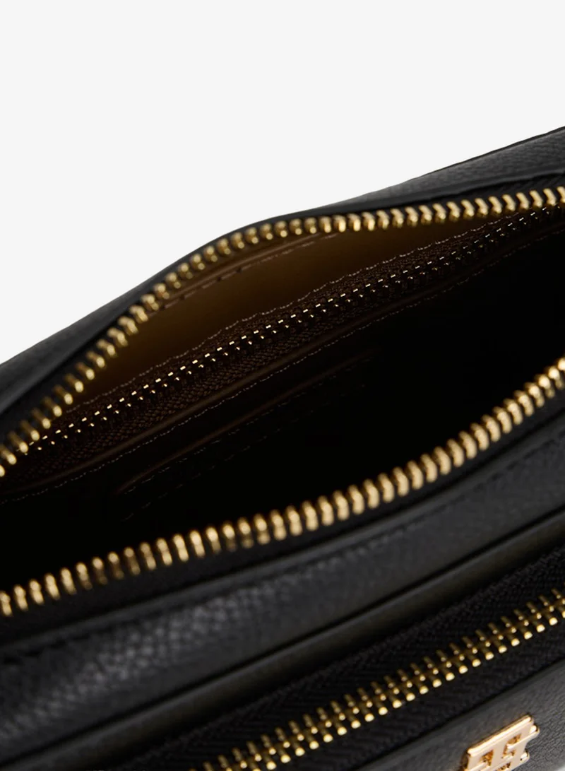 TOMMY HILFIGER  Hilfiger Icon Crossbody Camera Bag for Women | Best Price UAE