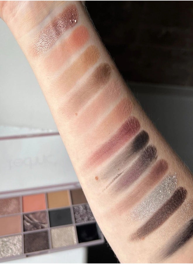 Technic - Technic Eyeshadow Palette Smokey Quartz - Image 1