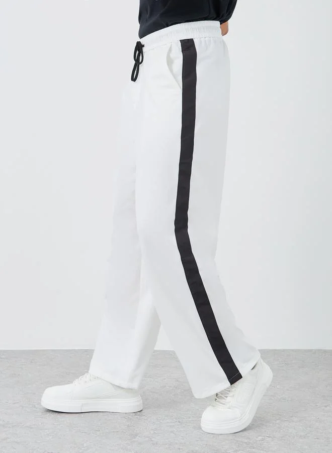 Styli Styli Relaxed Fit Joggers with Side Tape