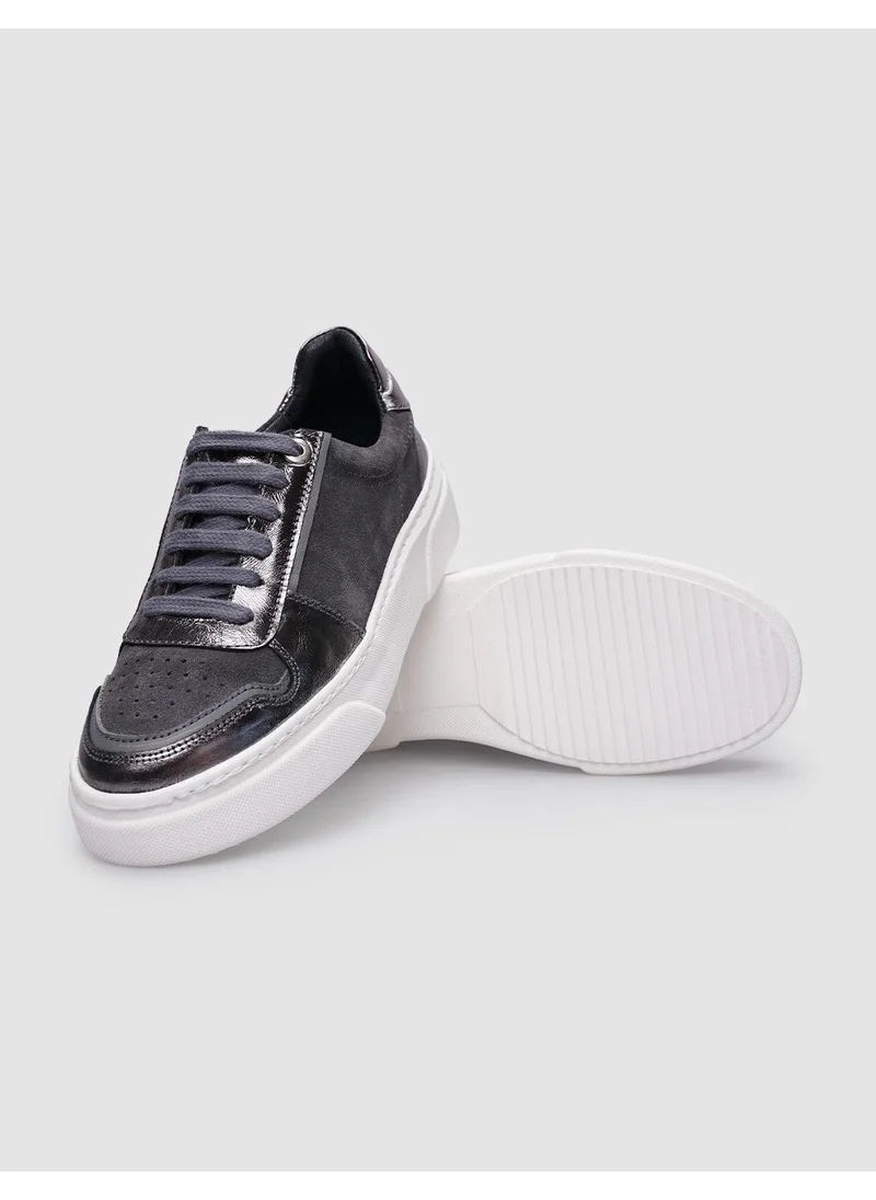 كاباني Leather Grey Lace-Up Women's Sneakers
