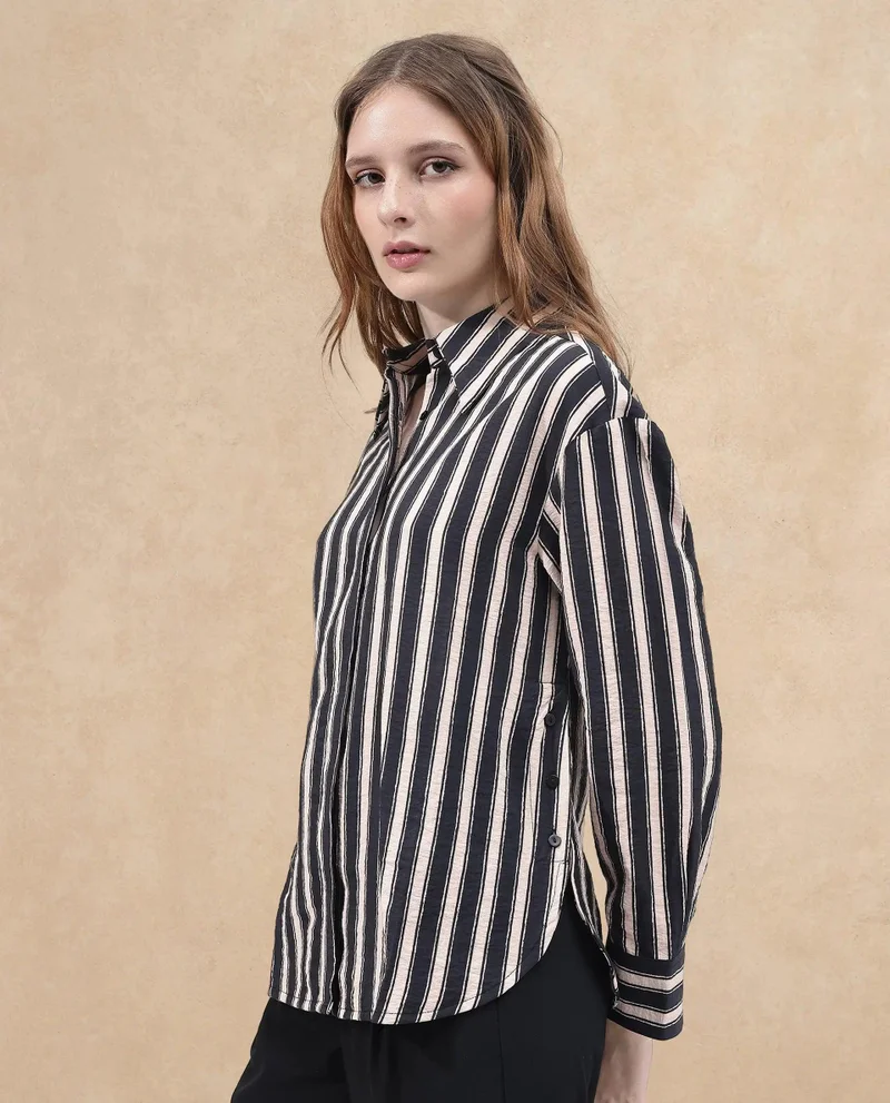 Rareism Women's Abstract Stripe Shirt In Black And Off-White