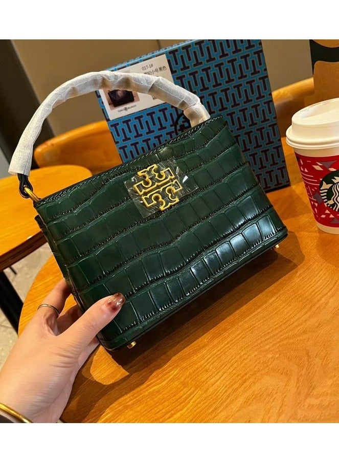TB Tory Burch  T Monogram Shoulder Bag - A high-end single-shoulder crossbody bag designed specifically for women, made of crocodile skin, in green color. - Image 1