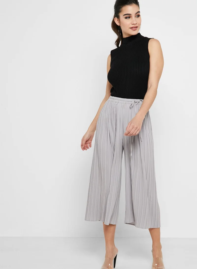 Missguided Petite Wide Leg Pleated Culottes