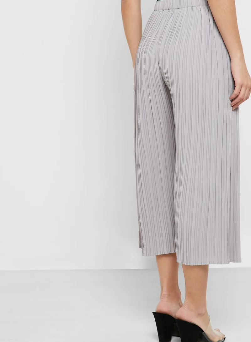 Missguided Petite Wide Leg Pleated Culottes