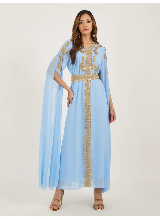 أميرة Amirah Lace Trim Slit Sleeves V Neck Kaftan