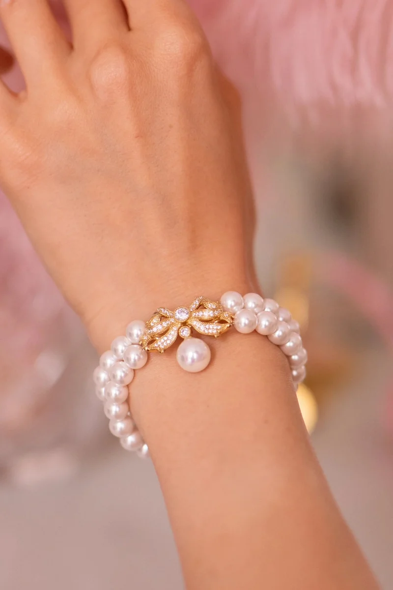 سانتيني لندن Princess' Bow and Crystal Heart Silver Pendant
