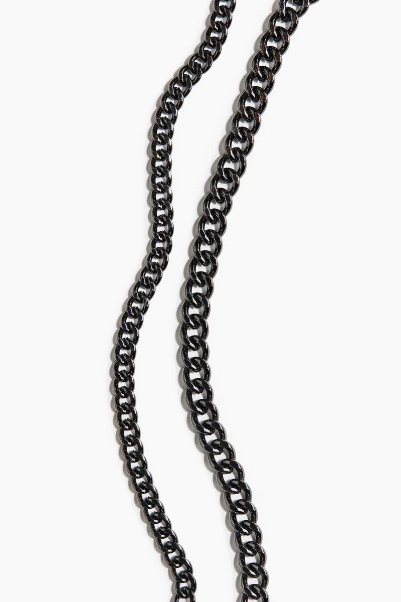 اتش اند ام قلائد - عبوة من قطعتين