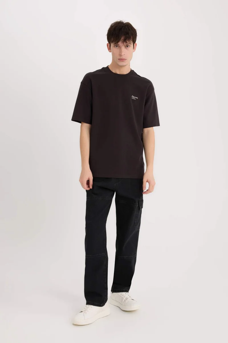 ديفاكتو Boxy Fit Crew Neck Printed Heavy Fabric T-Shirt