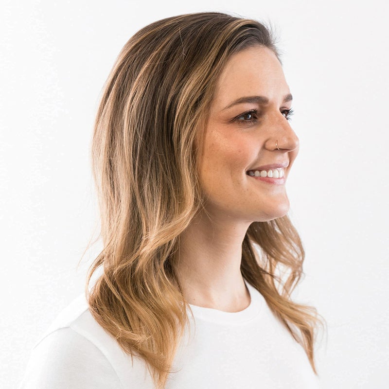 Madison Reed Light Works Balayage Highlighting Kit, Creates Natural-Looking Cool Vanilla Highlights (Sorrento - Blonde), Amonia Free, Cruelty Free, 2 Step Process That Lightens & Tones Hair - Image 5