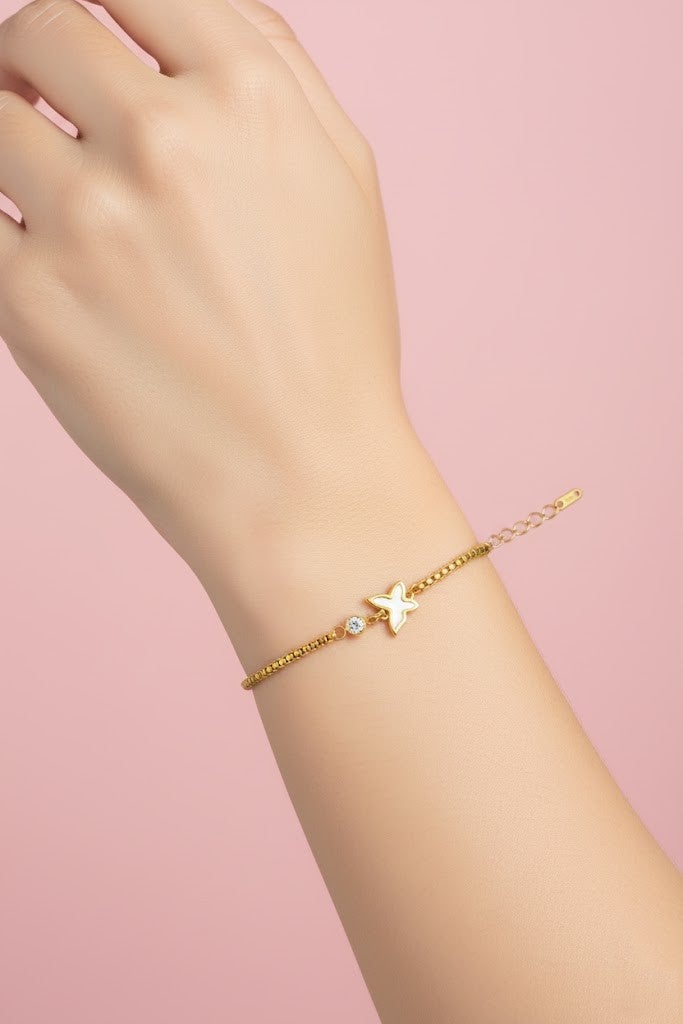 FLUFFY Women’s Bracelet White Star & Crystal Charm - Image 1