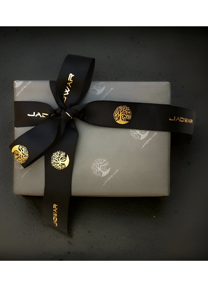 JADWAR - Demore perfume, combines the beauty of floral and musky notes - creating a luxurious and balanced aromatic experience. This fragrance exudes a depth and attraction that makes it unique and stunning. - Image 1
