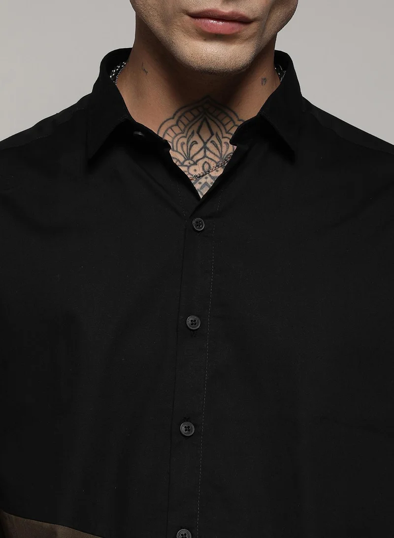 Campus Sutra Men's Black & Olive Green Contrast Panel Shirt