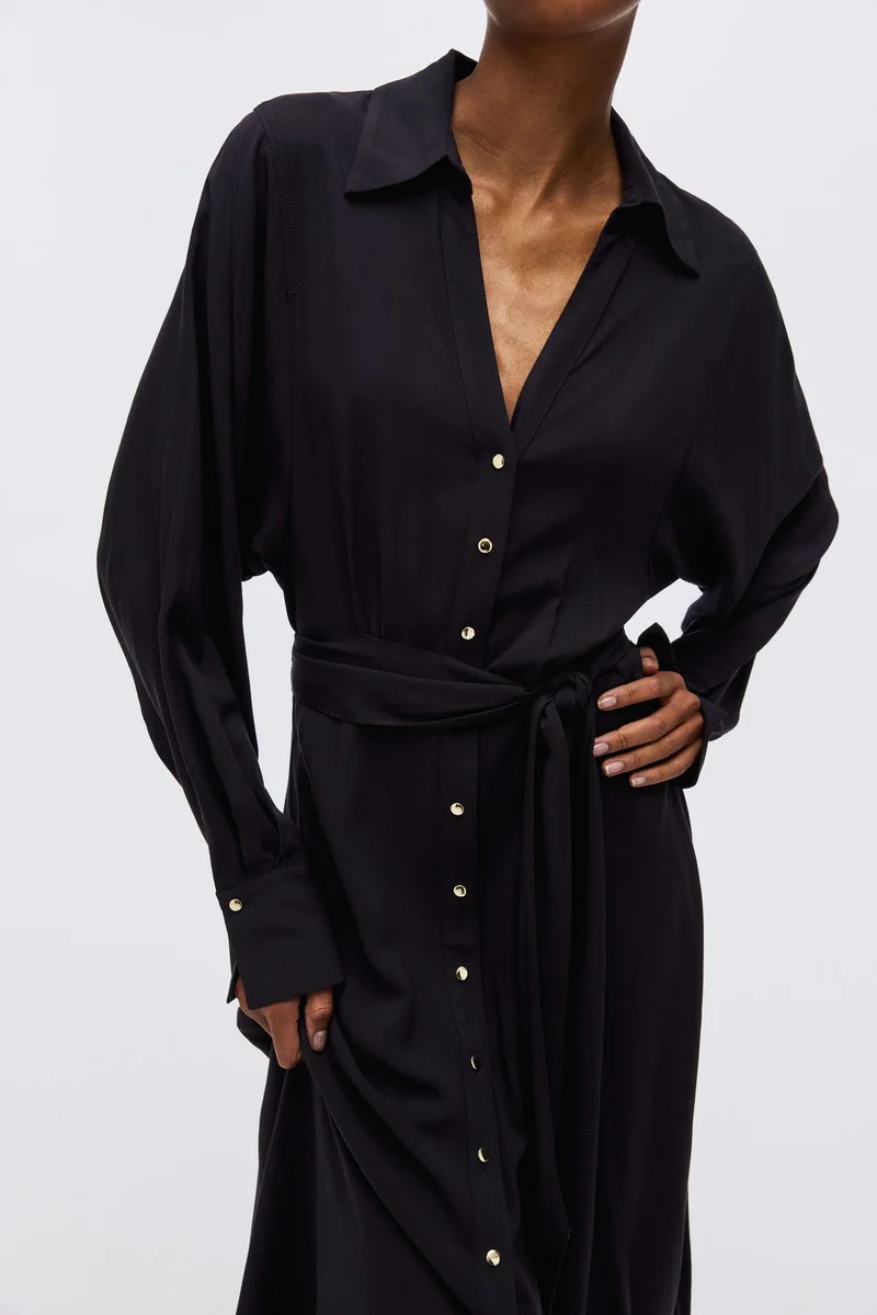 اتش اند ام فستان بتصميم قميص