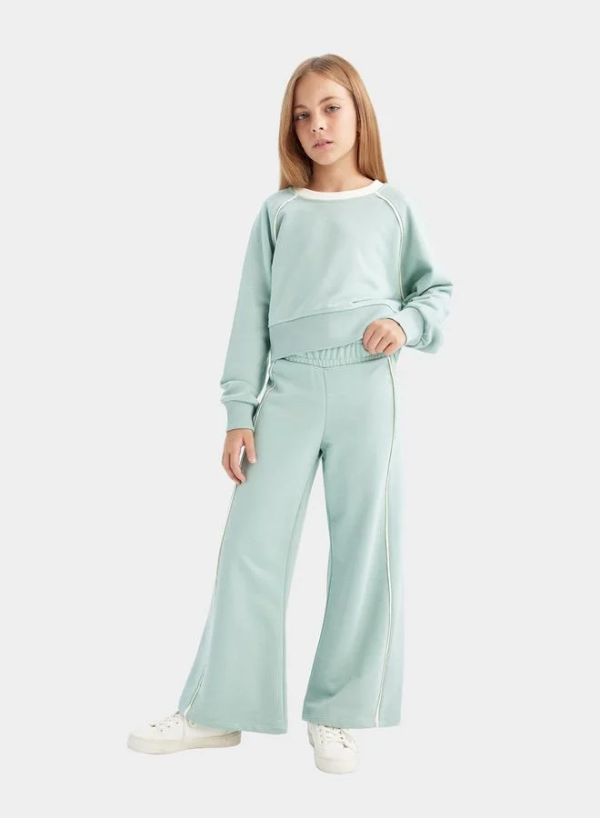 ديفاكتو Solid Raglan Sleeve Sweatshirt & Wide Leg Joggers Set by Styli