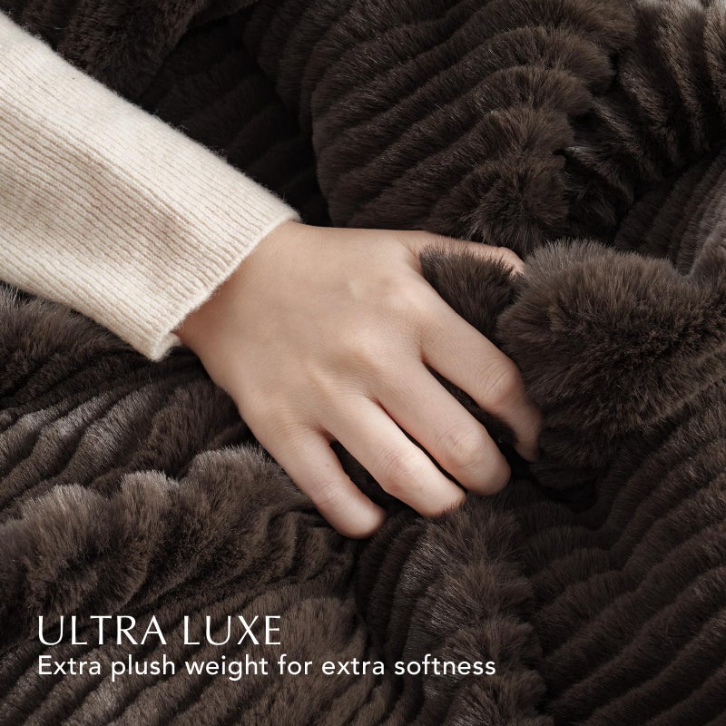 EVERGRACEHOME Ultra Soft Faux Fur Throw Blanket for Couch, Luxury Sculpted Texture Faux Rabbit Fur Blanket for Bed, Fluffy Thick Plush Warm Fuzzy Throw, 920GSM (Dark Brown, 60''x80'') - Image 5