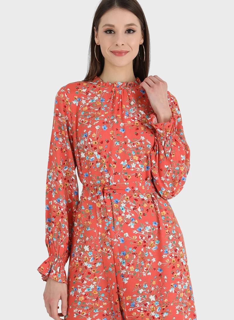 Tavin by Modanisa Belt Detail Floral Print Pleated Hem Dress