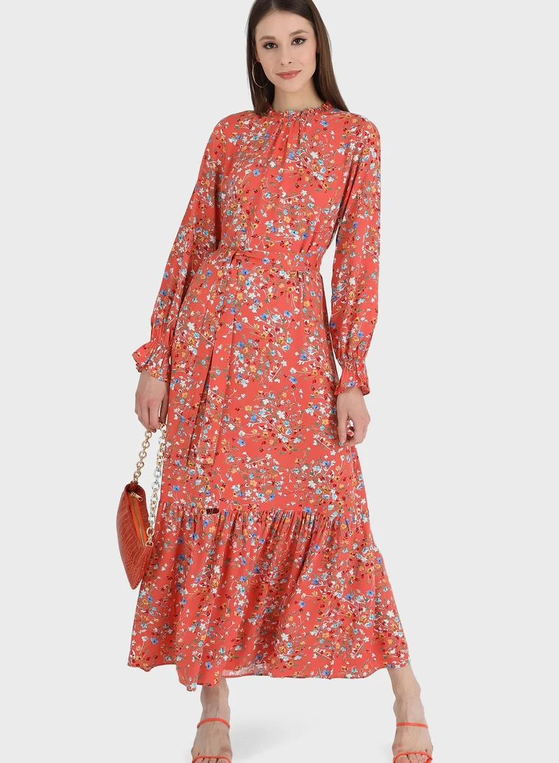 Tavin by Modanisa Belt Detail Floral Print Pleated Hem Dress