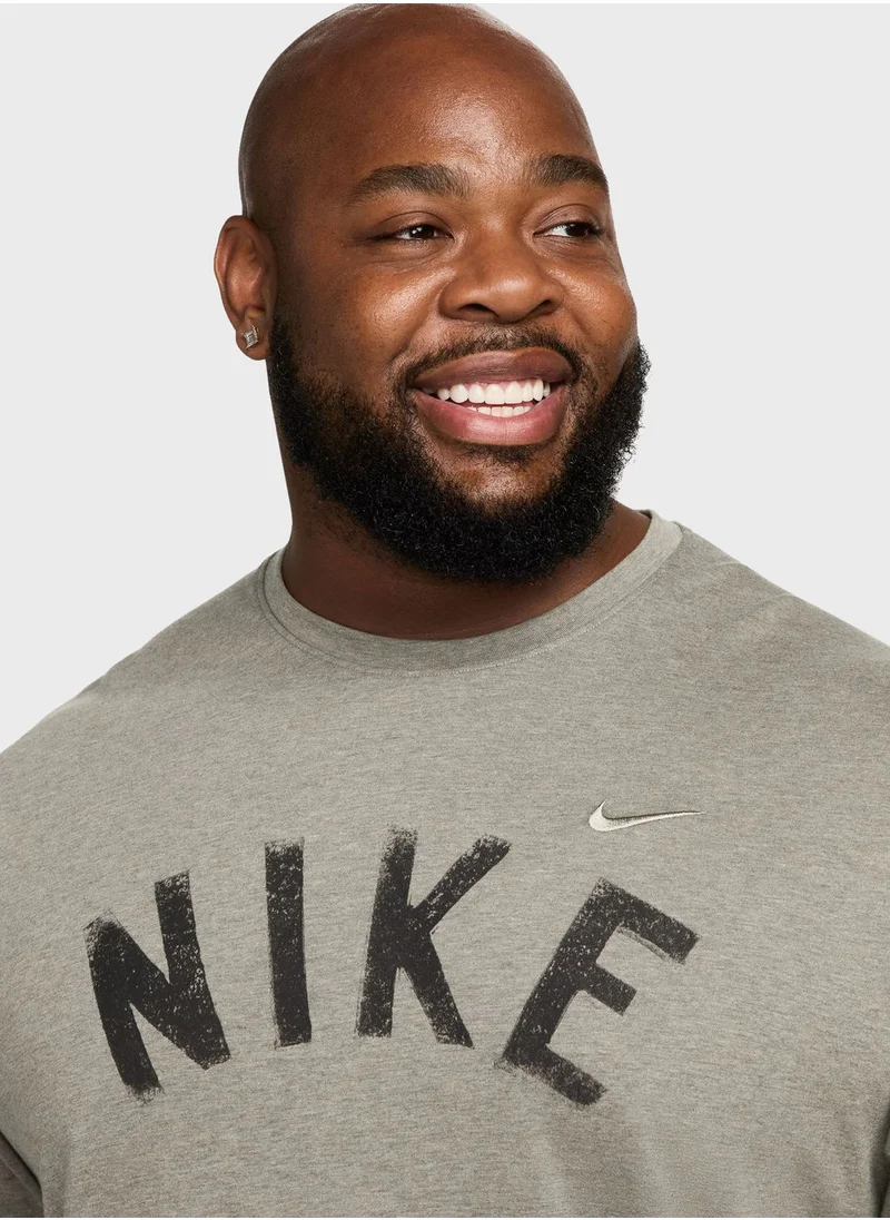 Nike Primary Dri-Fit Swoosh T-Shirt