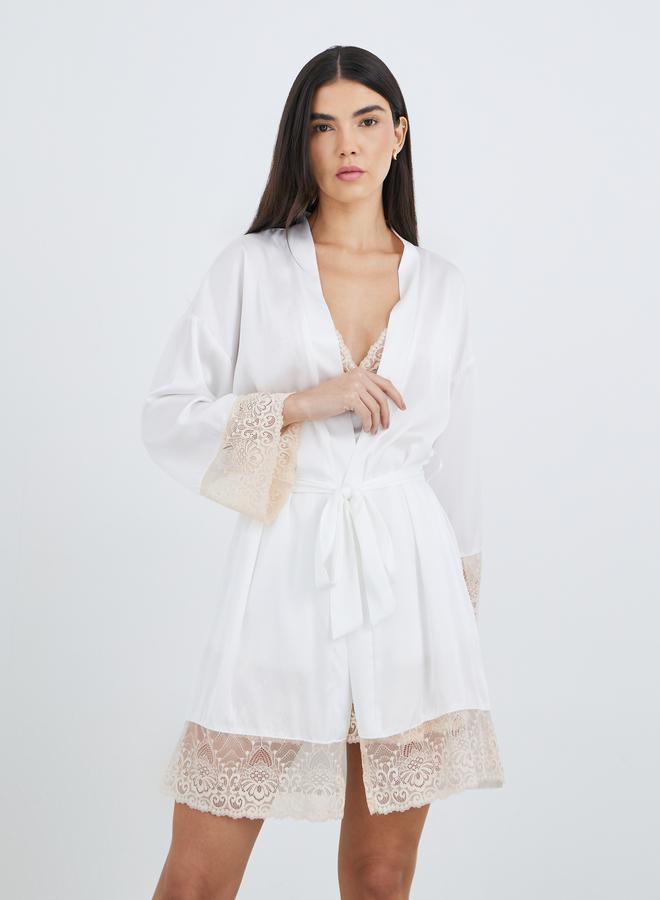 Styli Contrast Lace Detail Slip Dress and Robe Set - Image 3