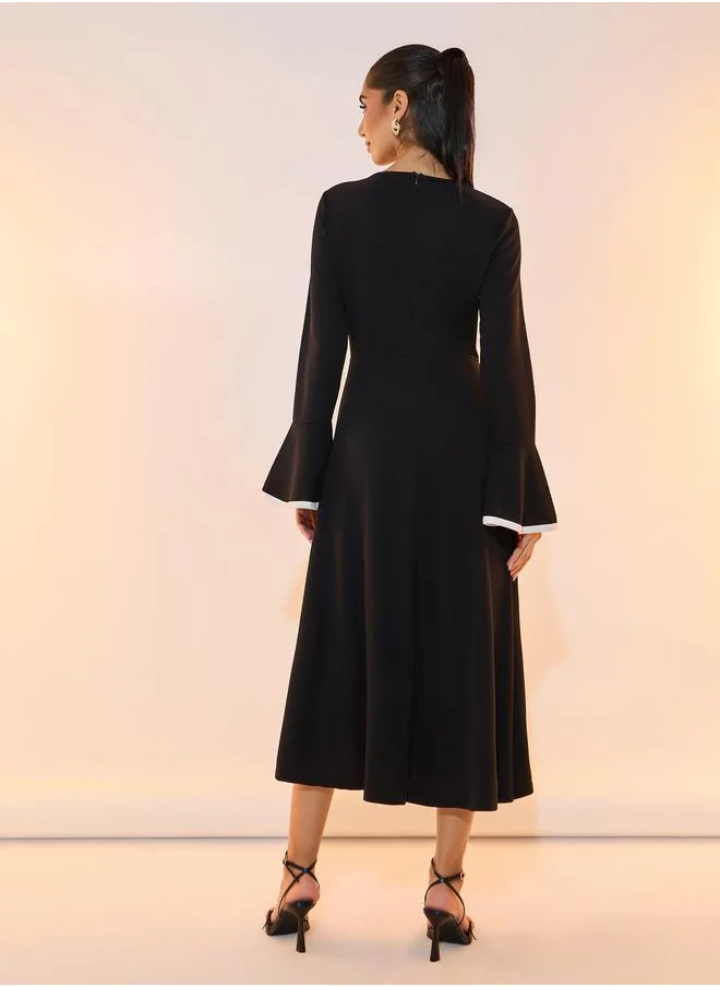 Take Two Contrast Bell Sleeves A-Line Midi Dress