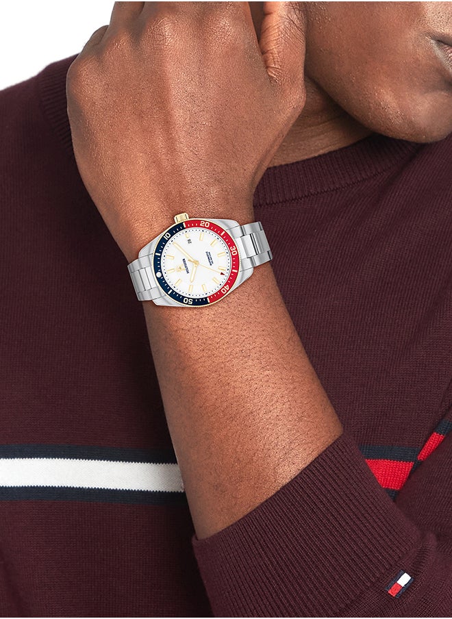 TOMMY HILFIGER Men's Analog Round Shape Stainless Steel Wrist Watch 1710551 - 40 Mm  - Image 2