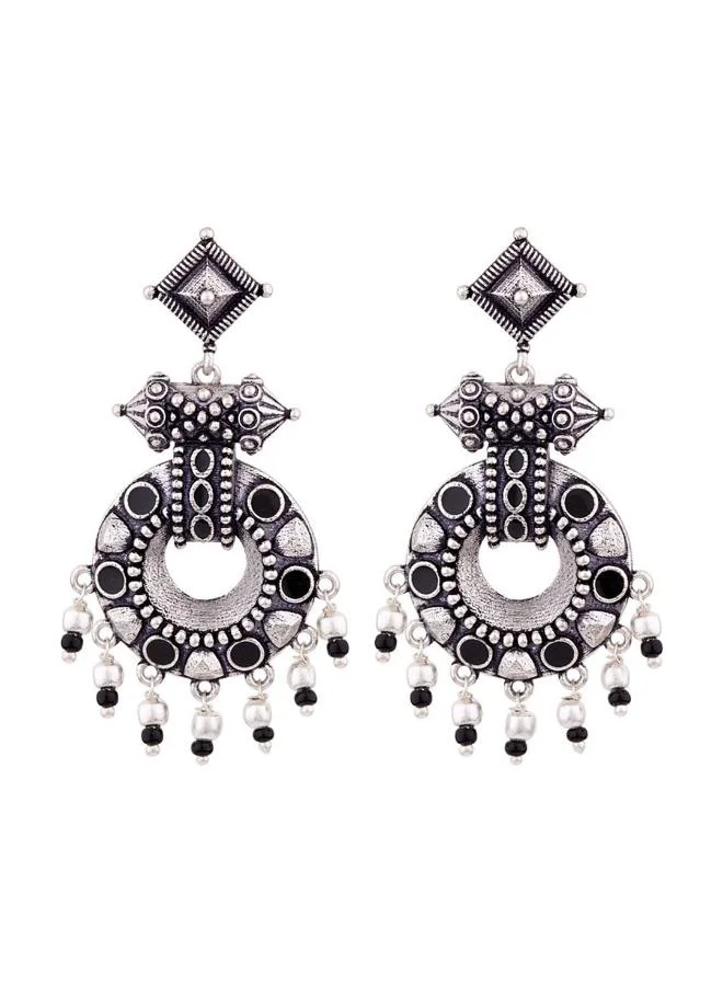 فويلا أقراط متدلية مزينة بخفة ناينتارا