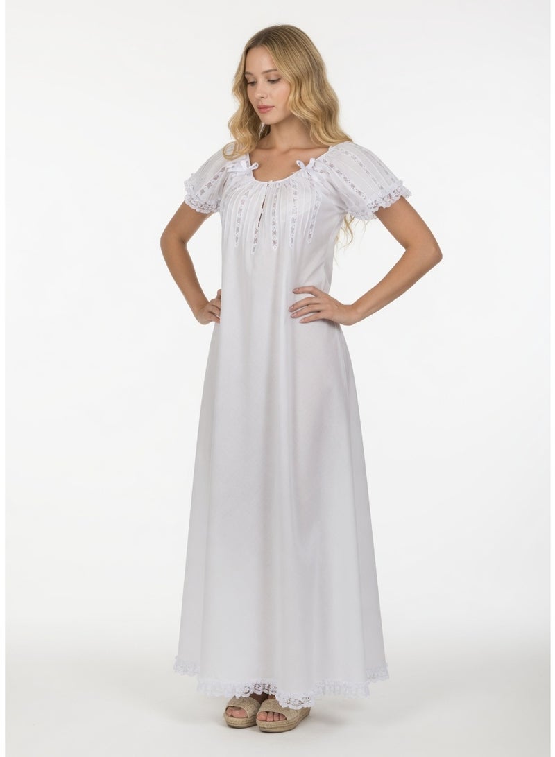Cindy Nightgown 100% cotton gives you relaxing at home good for breast feeding or home wear the padded soft lace hand embroidery makes it sophisticated. look different with Notte Bianca