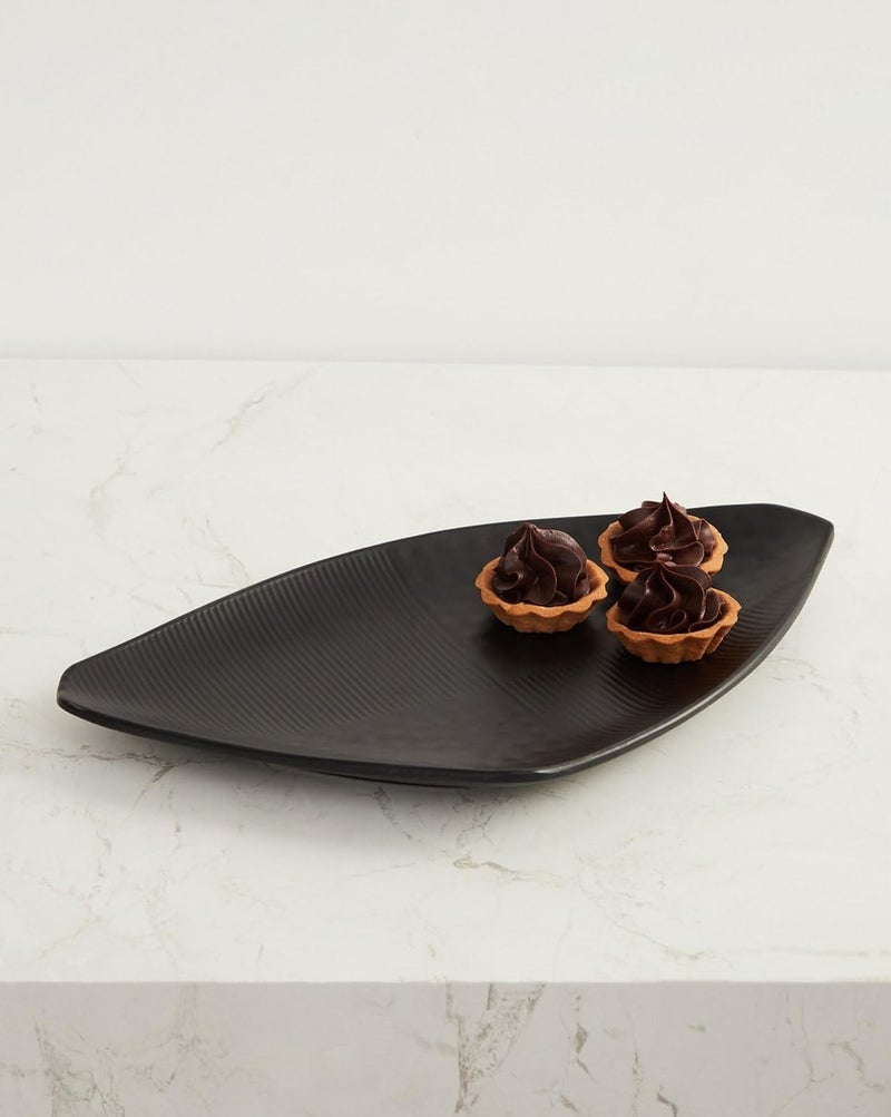 VRCT Melamine Unbreakable Mat Finish Ship Shape Plate Decorative Food Tray for Snacks Starters Kitchen Party Hotels Black, | Striped Triangular Platter - Image 1