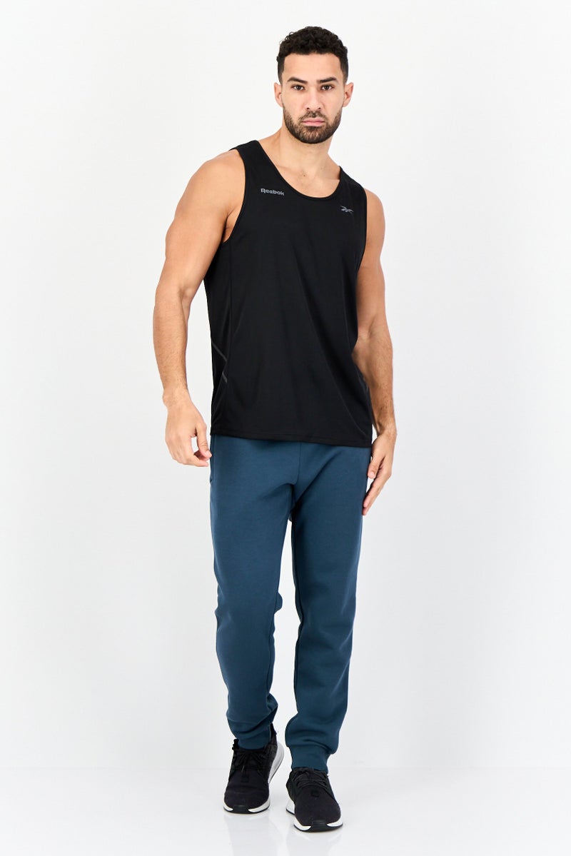 Reebok Men Sportswear Fit Sleeveless Outdoor Vest, Black  - Image 4