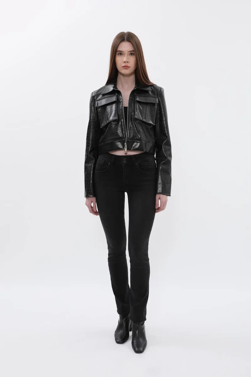Banny Jeans Women's Double Button Black Straight Jeans