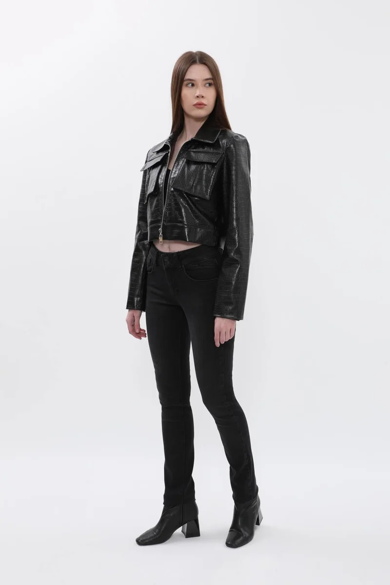 Banny Jeans Women's Double Button Black Straight Jeans