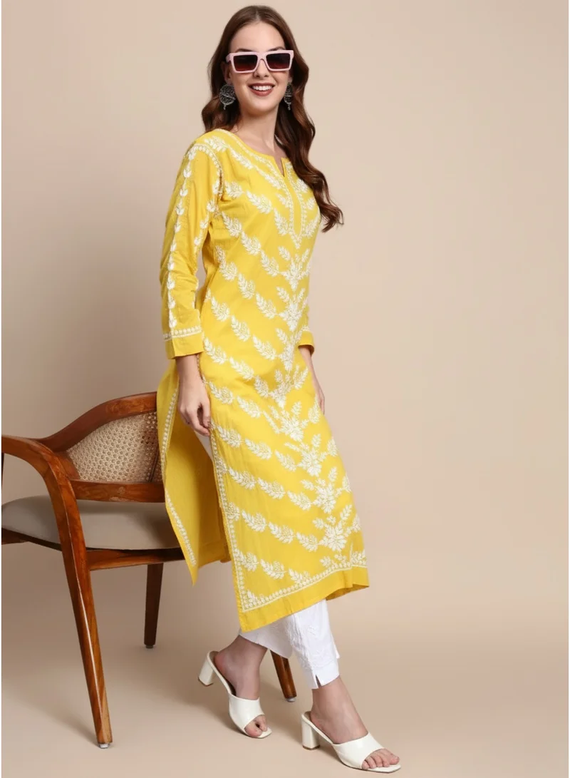 الايا كرتة قطن مطرزة يدوياً بشيكانكاري للسيدات